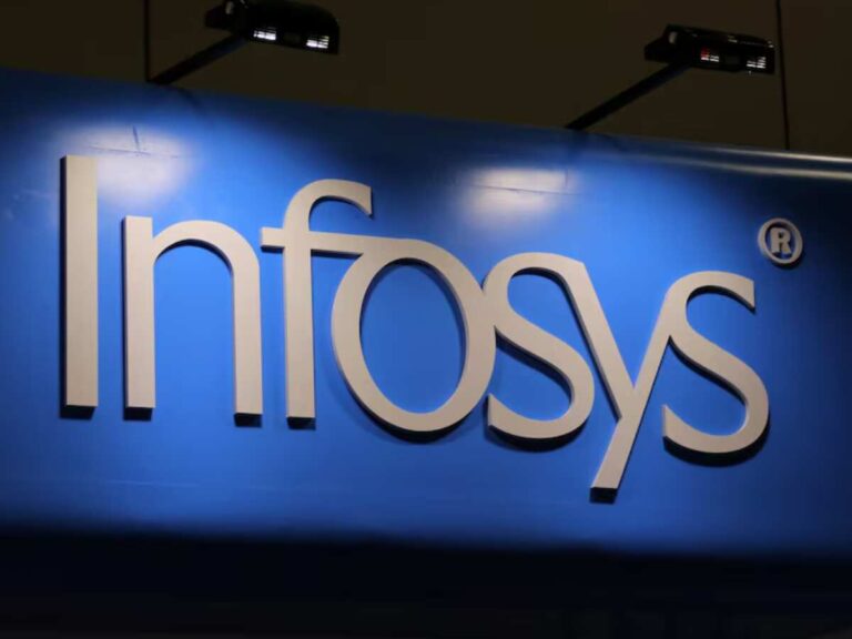 Infosys: देश की दिग्गज आईटी कंपनियों में से एक इंफोसिस Infosys पर जीएसटी चोरी का मामला सामने